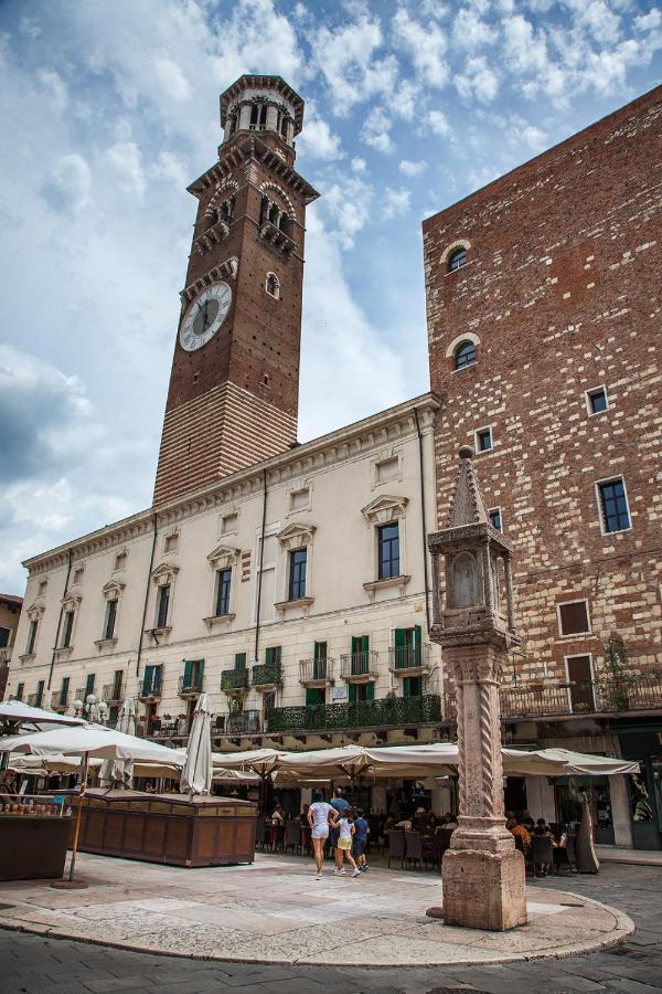 Aurelia Luxury - Piazza Delle Erbe Otel Verona Dış mekan fotoğraf