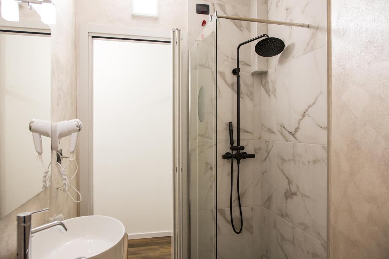 Aurelia Luxury - Piazza Delle Erbe Otel Verona Dış mekan fotoğraf