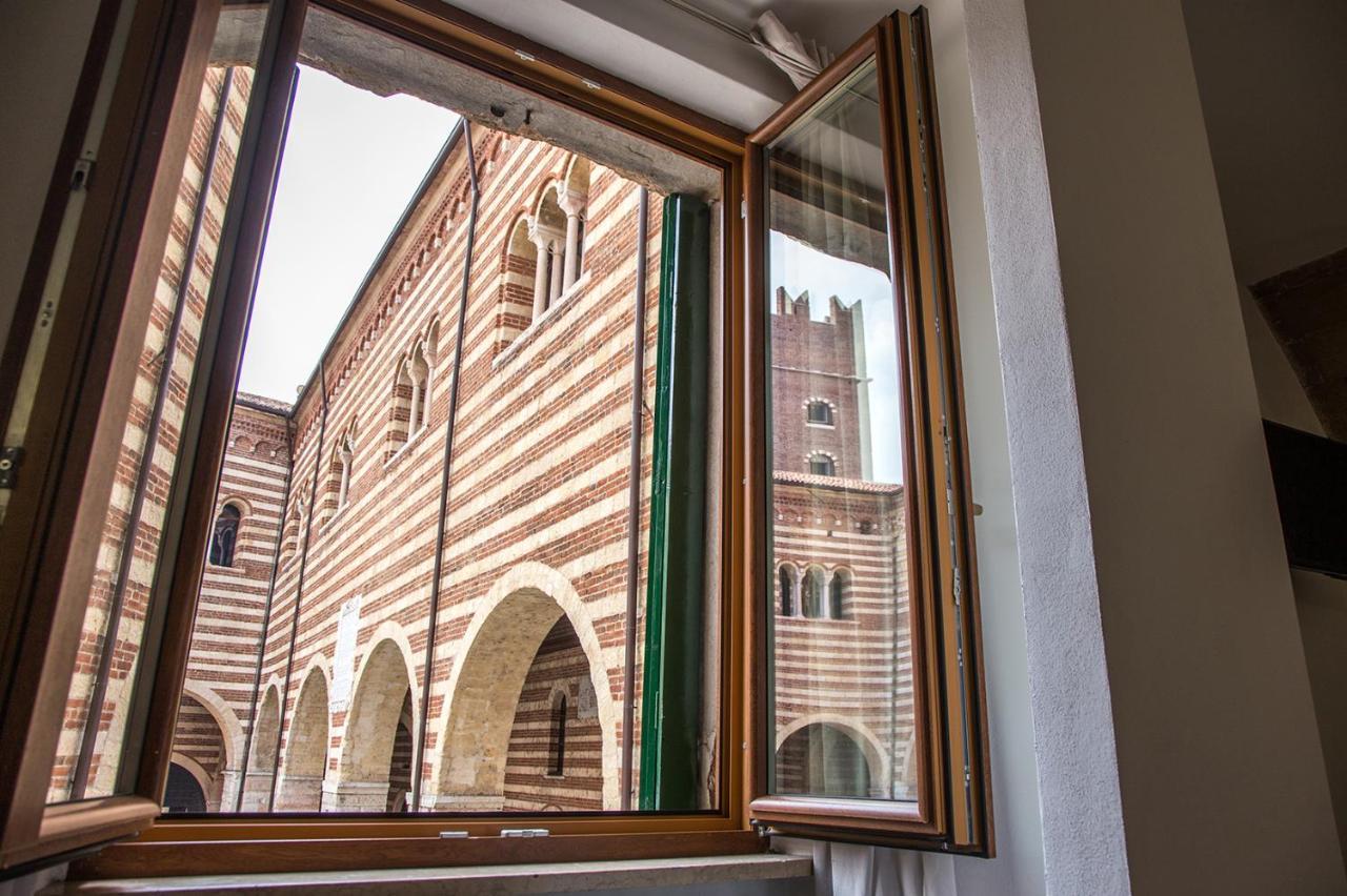 Aurelia Luxury - Piazza Delle Erbe Otel Verona Dış mekan fotoğraf