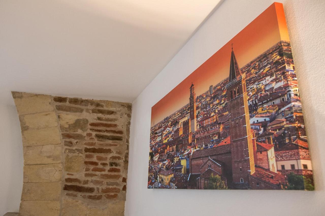 Aurelia Luxury - Piazza Delle Erbe Otel Verona Dış mekan fotoğraf