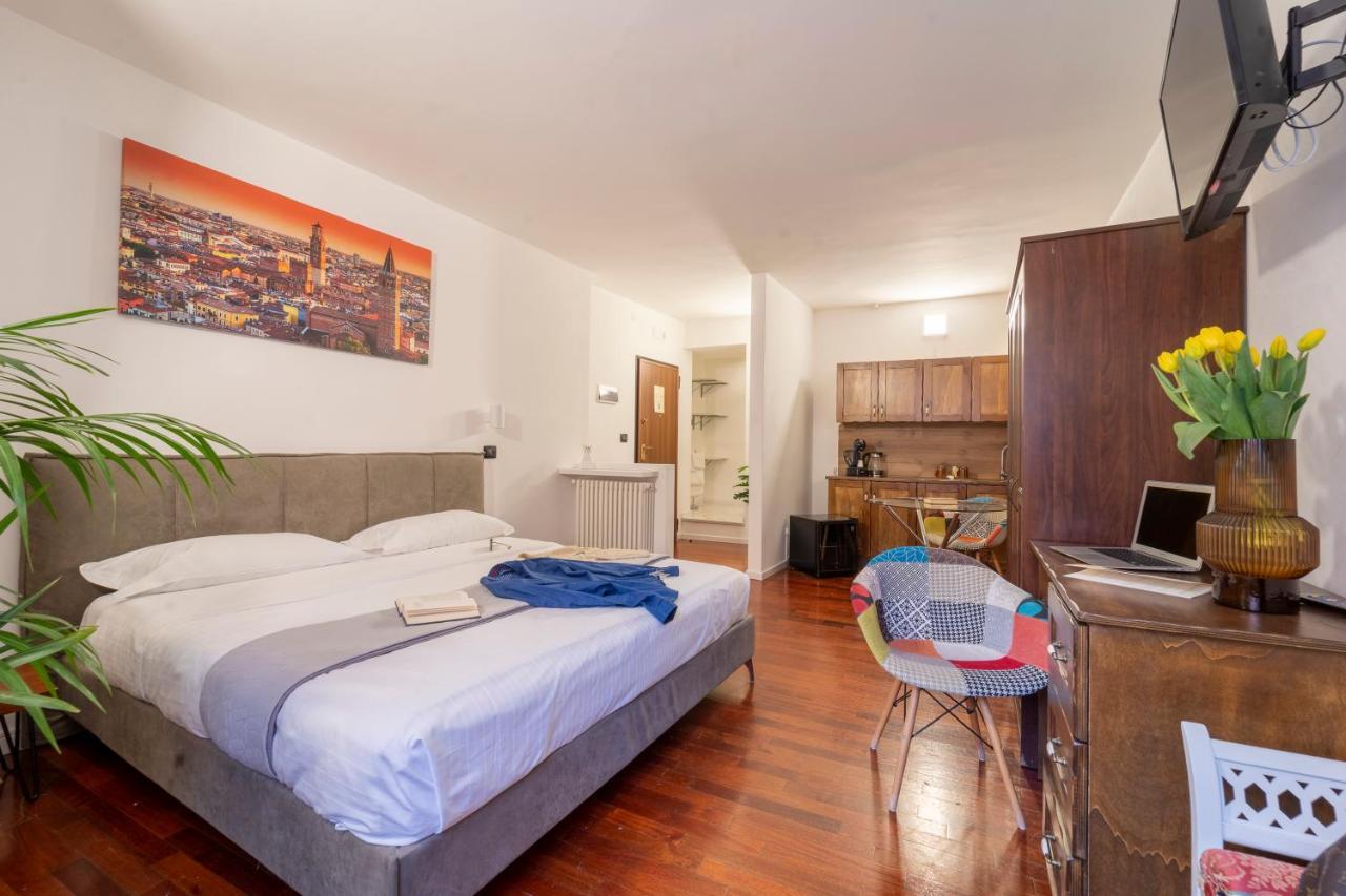 Aurelia Luxury - Piazza Delle Erbe Otel Verona Dış mekan fotoğraf