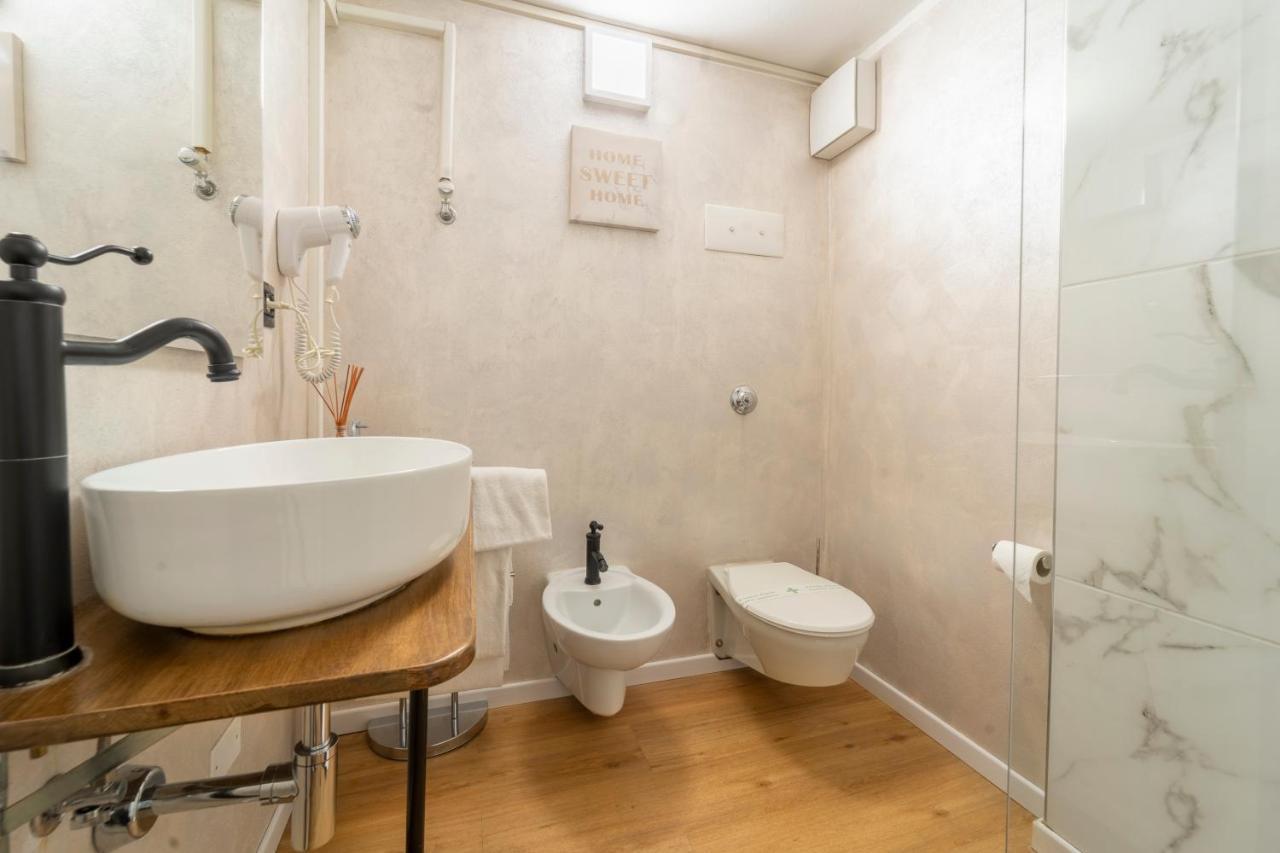 Aurelia Luxury - Piazza Delle Erbe Otel Verona Dış mekan fotoğraf