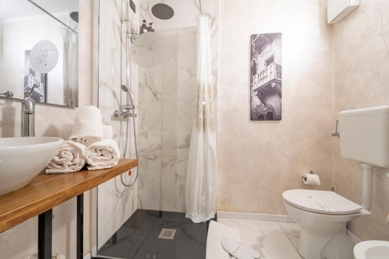 Aurelia Luxury - Piazza Delle Erbe Otel Verona Dış mekan fotoğraf
